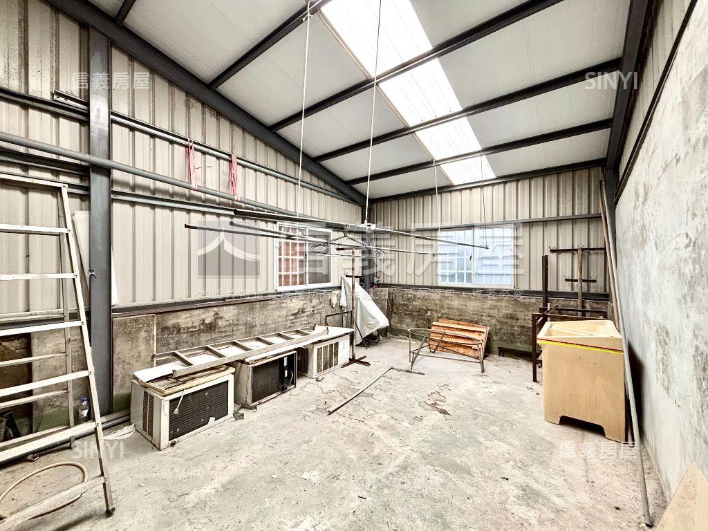 鬧中取靜！南屯漂亮透天房屋室內格局與周邊環境