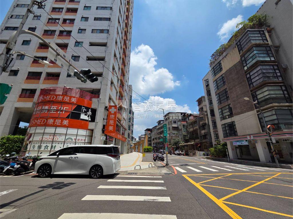 大陸工程山水畫樓三房房屋室內格局與周邊環境