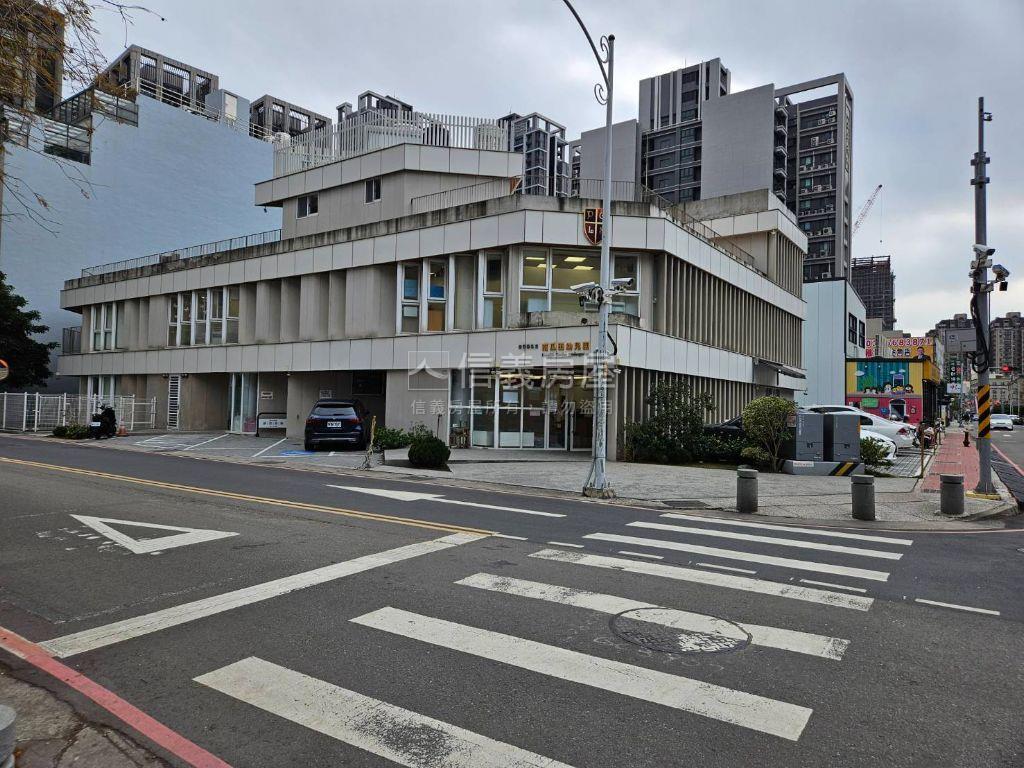 時代花園優質店面房屋室內格局與周邊環境