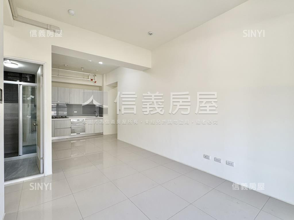 春福年年寬廣露臺三房平車房屋室內格局與周邊環境