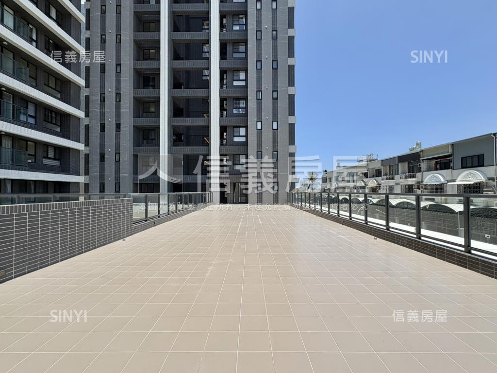 春福年年寬廣露臺三房平車房屋室內格局與周邊環境