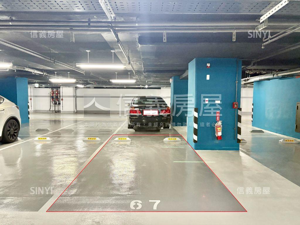 春福年年寬廣露臺三房平車房屋室內格局與周邊環境