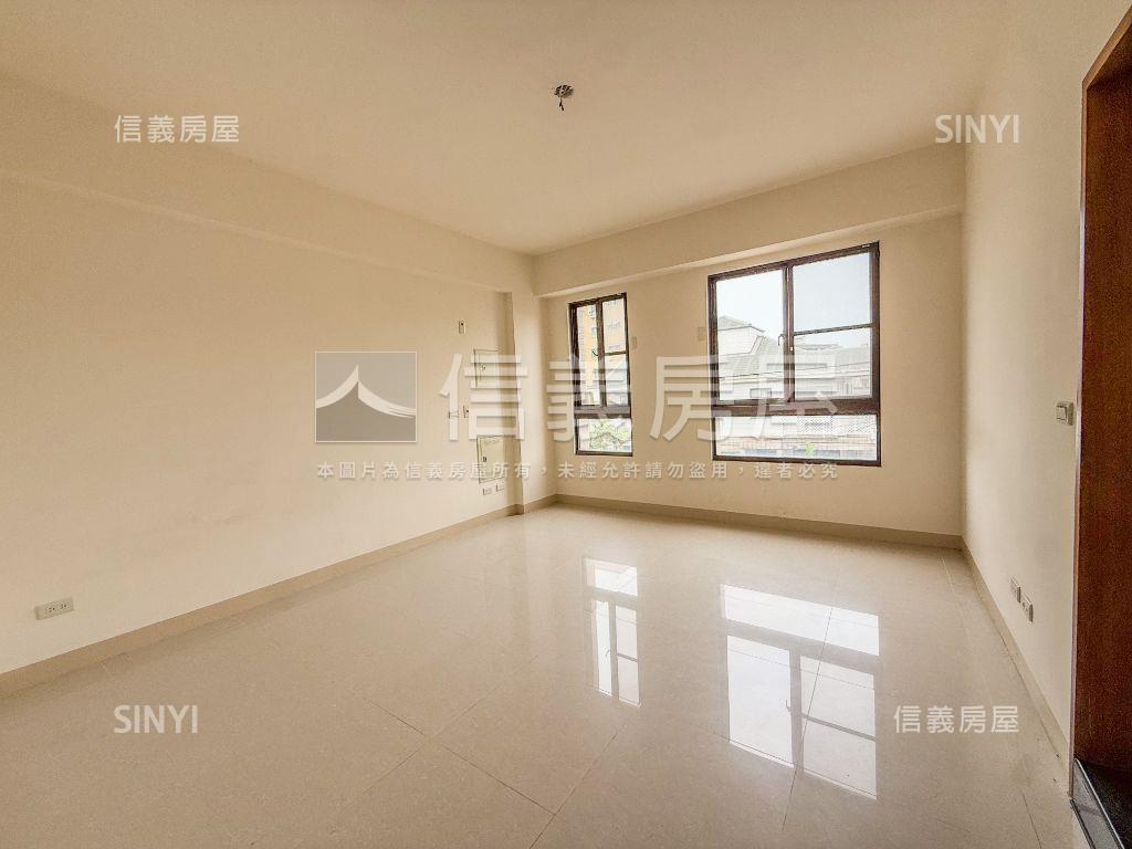 仁雄商圈電梯美透房屋室內格局與周邊環境