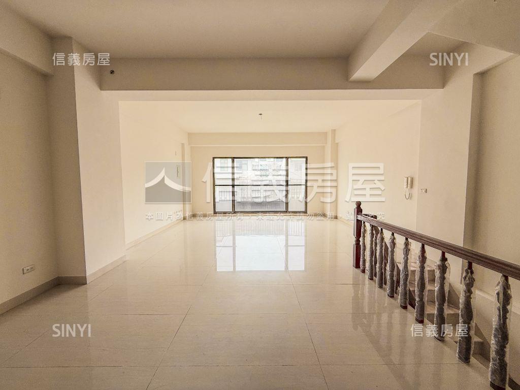 仁雄商圈電梯美透房屋室內格局與周邊環境