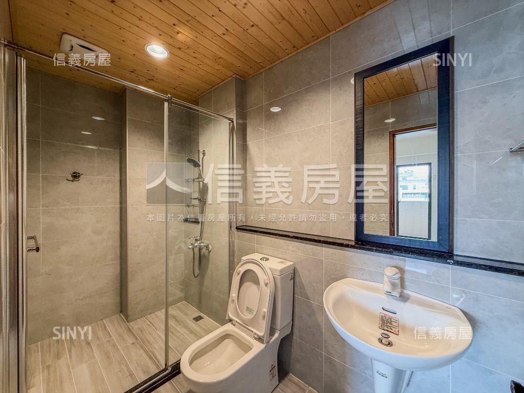 仁雄商圈電梯美透房屋室內格局與周邊環境