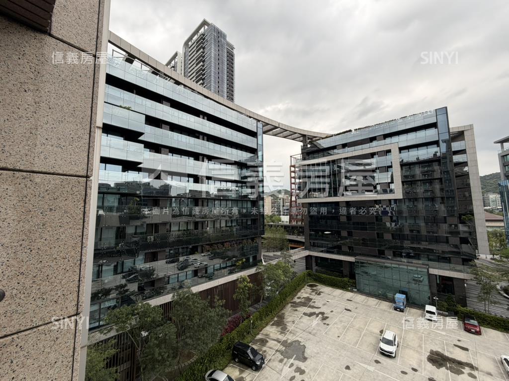 羅馬假期６Ｆ房屋室內格局與周邊環境