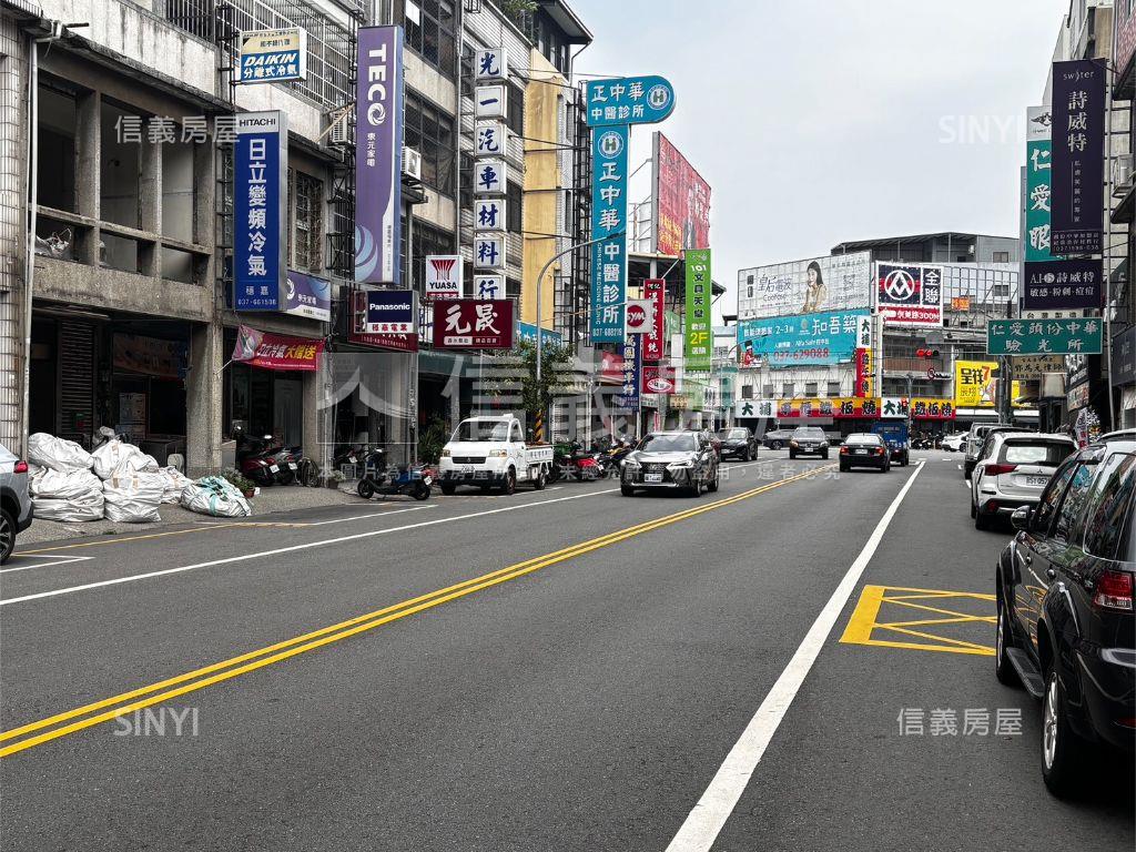 頭份中華路近上公園公寓房屋室內格局與周邊環境