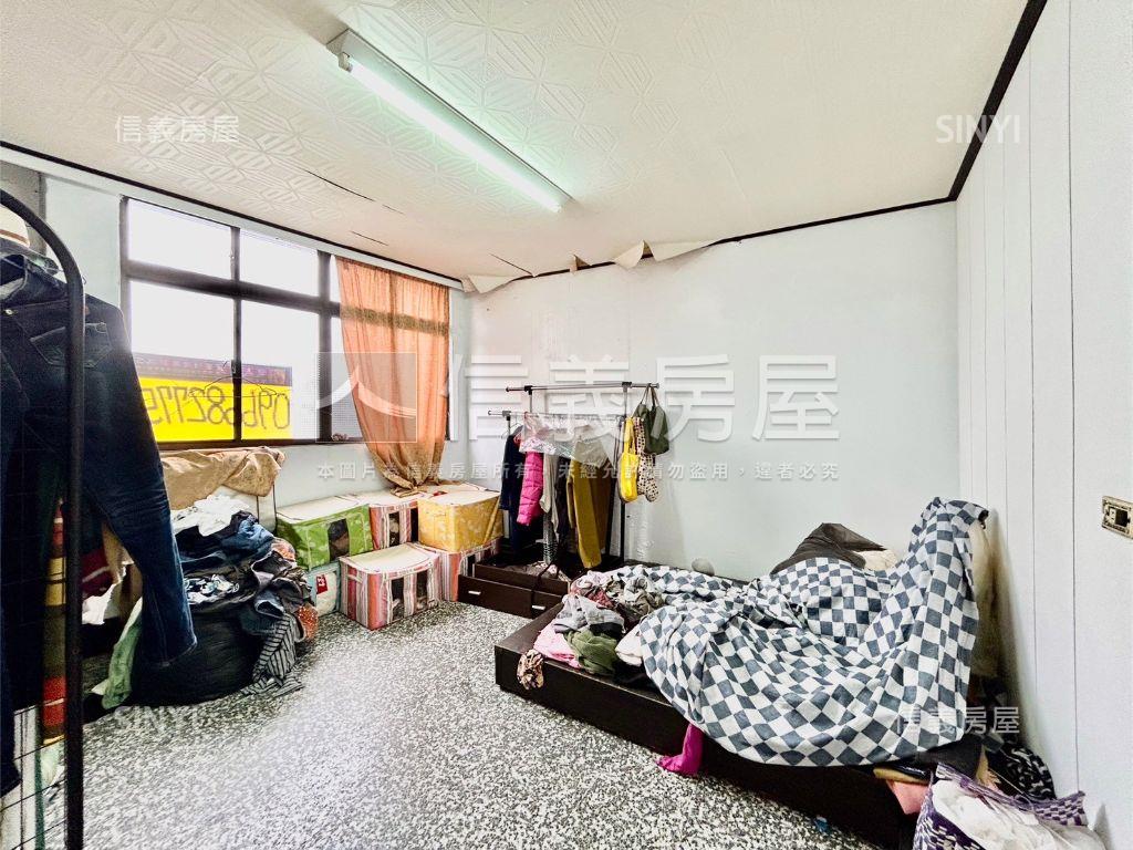 頭份中華路近上公園公寓房屋室內格局與周邊環境
