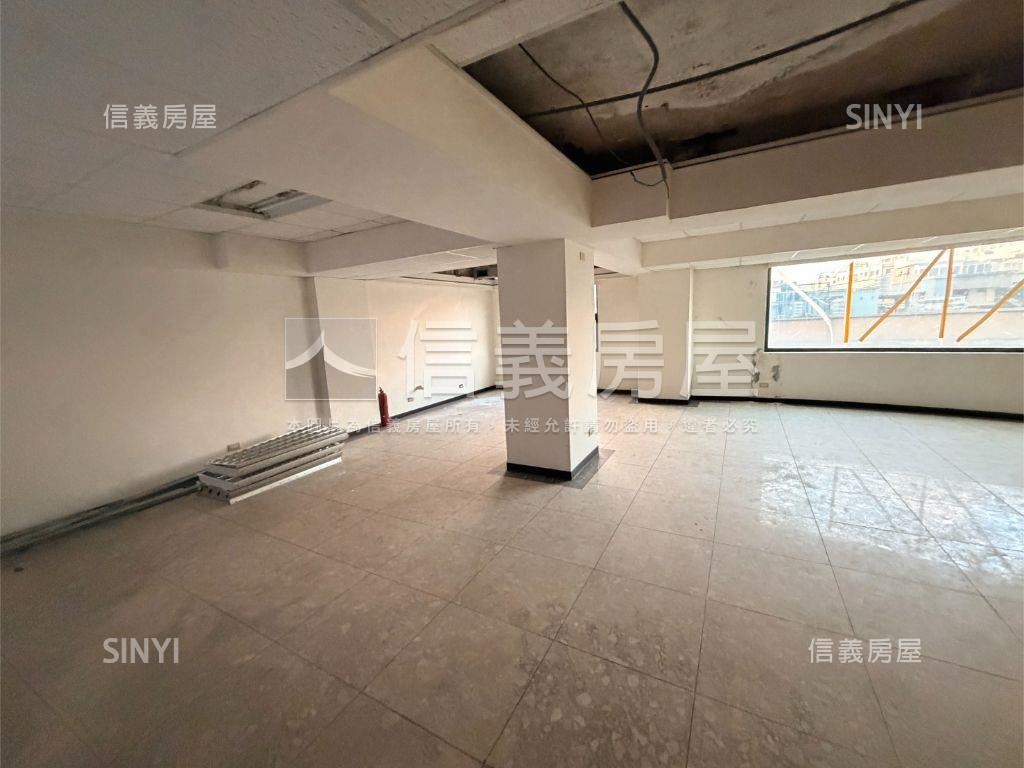 中和稀有獨棟透天店辦房屋室內格局與周邊環境