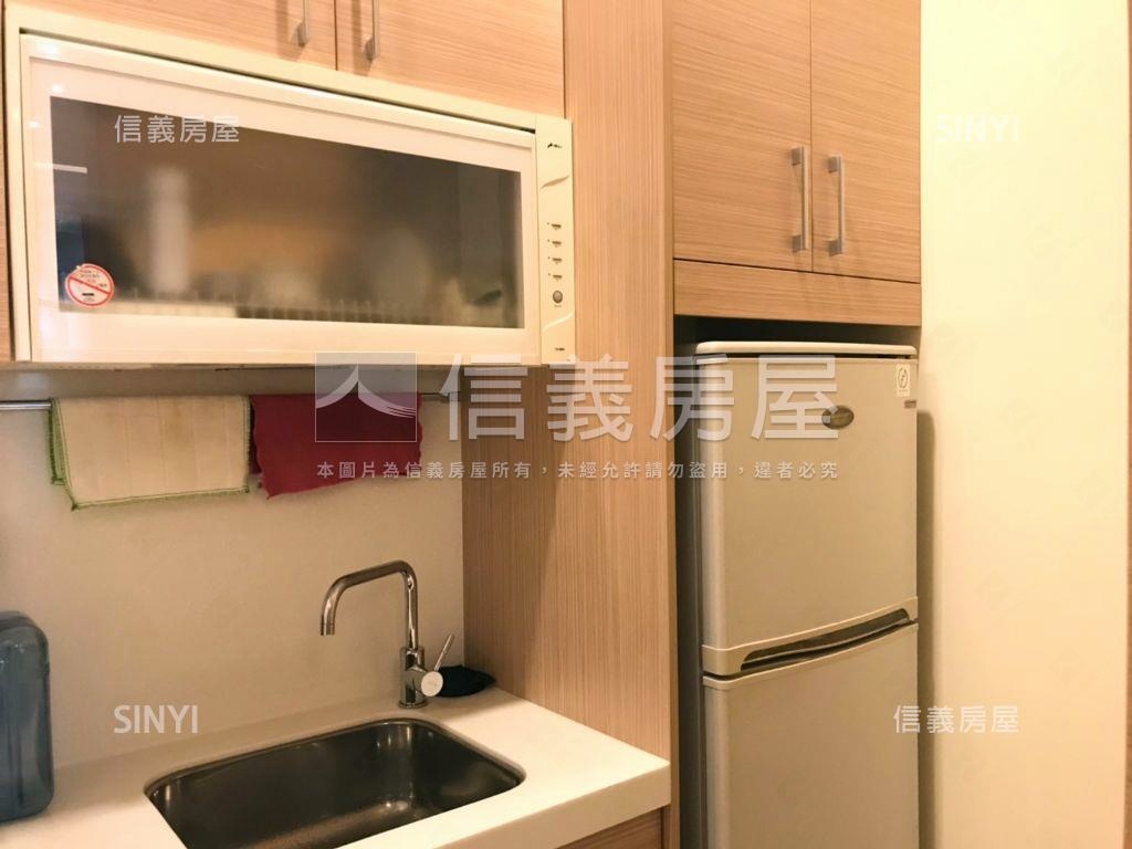 米蘭稀有整層內科辦公廠房房屋室內格局與周邊環境