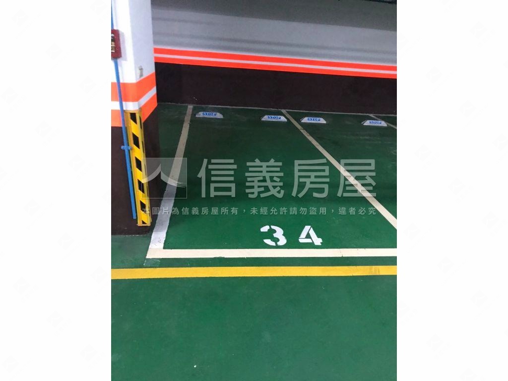 米蘭稀有整層內科辦公廠房房屋室內格局與周邊環境