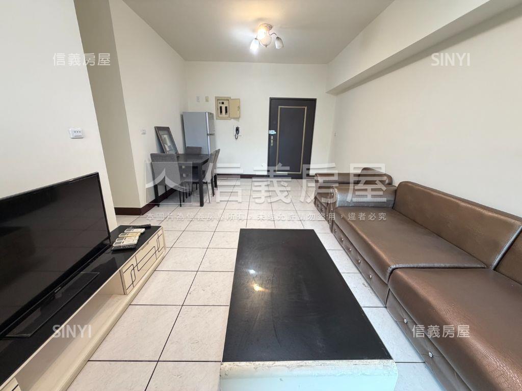 平鎮邊間面景三房雙衛浴房屋室內格局與周邊環境