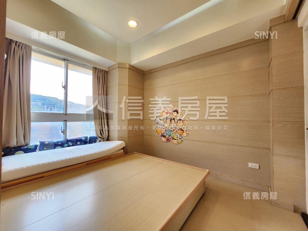 森林翡翠靓兩房房屋室內格局與周邊環境