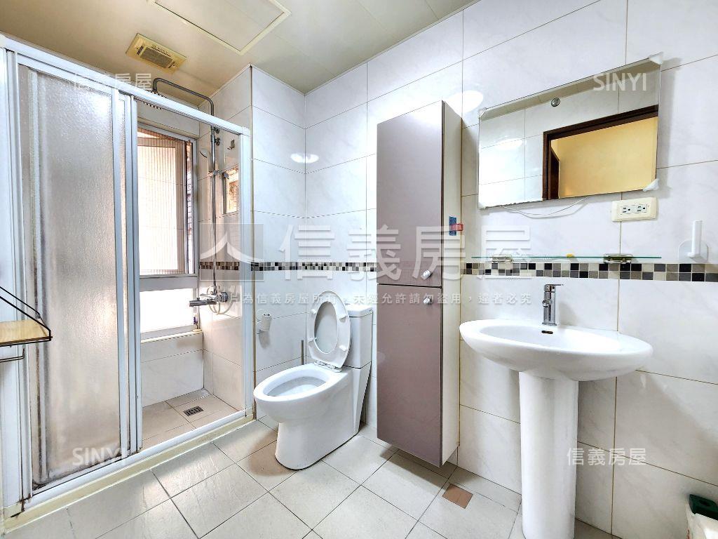 森林翡翠靓兩房房屋室內格局與周邊環境