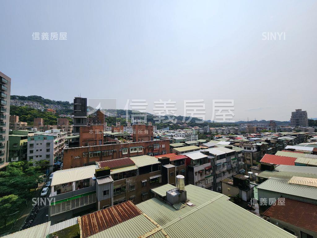 森林翡翠靓兩房房屋室內格局與周邊環境