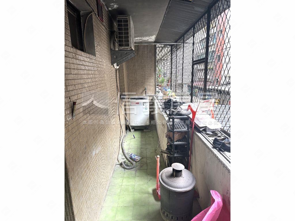 康泰社區２樓大空間房屋室內格局與周邊環境