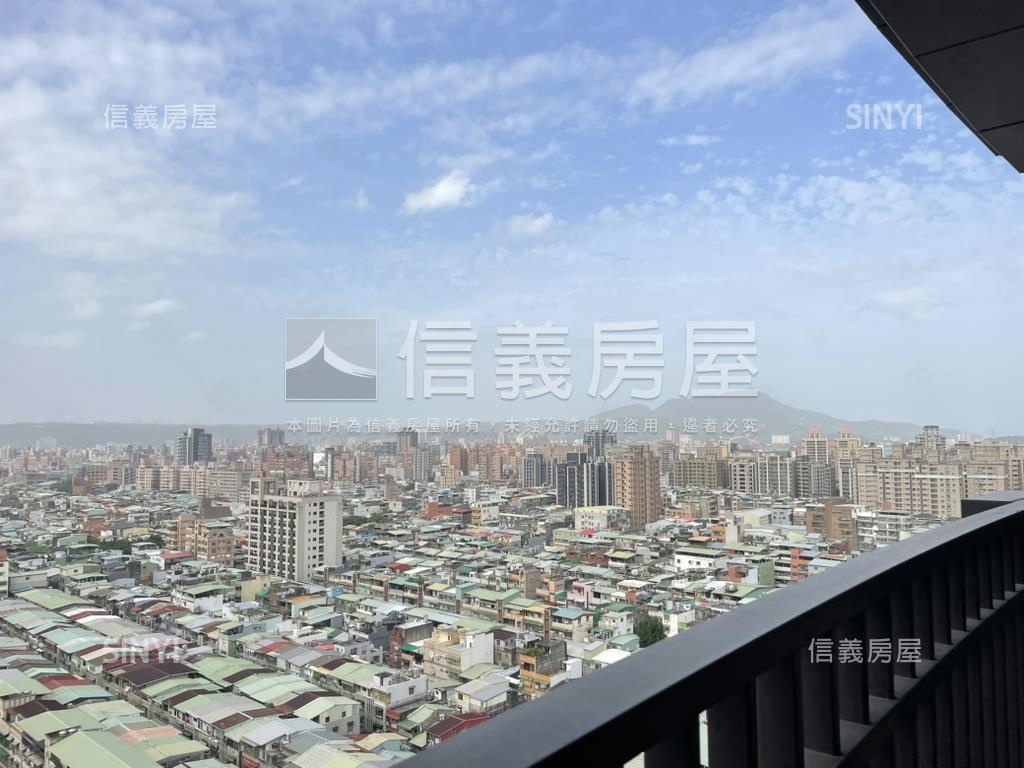 築城麗富高樓方正美四房房屋室內格局與周邊環境