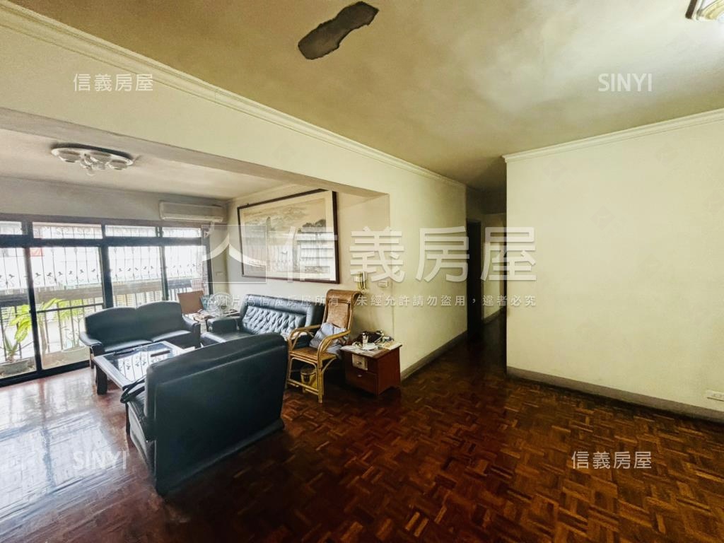 百麗公園四房美屋房屋室內格局與周邊環境