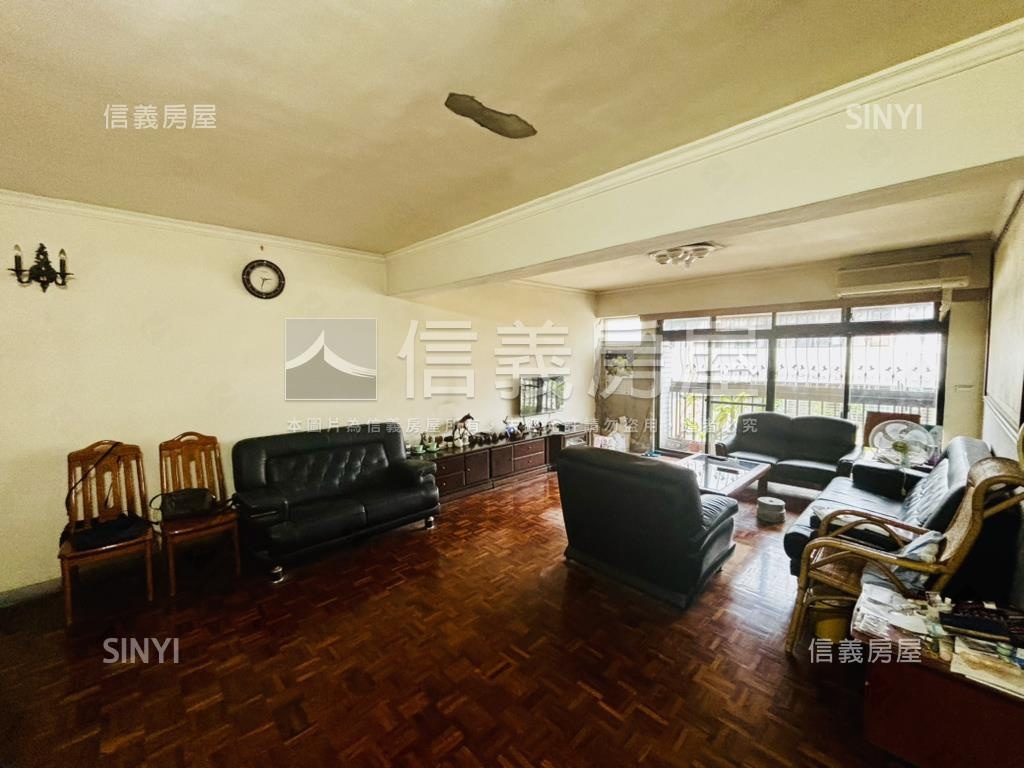 百麗公園四房美屋房屋室內格局與周邊環境