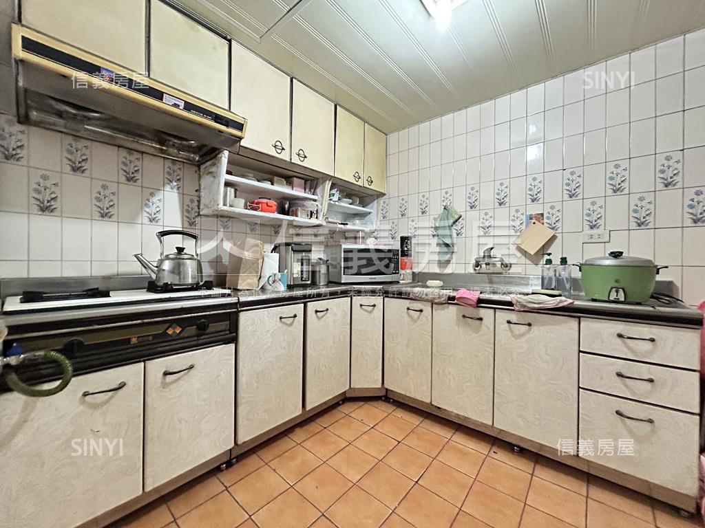 忠孝永春捷運電梯四房房屋室內格局與周邊環境