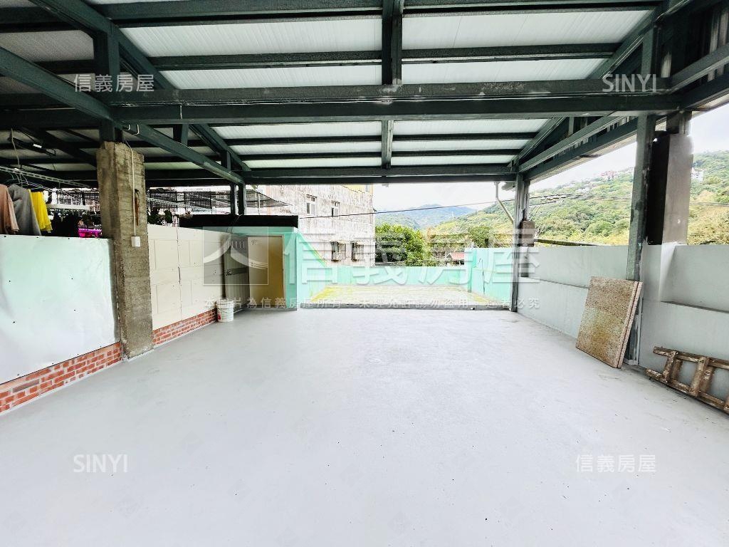 獨棟邊間優質大透天房屋室內格局與周邊環境