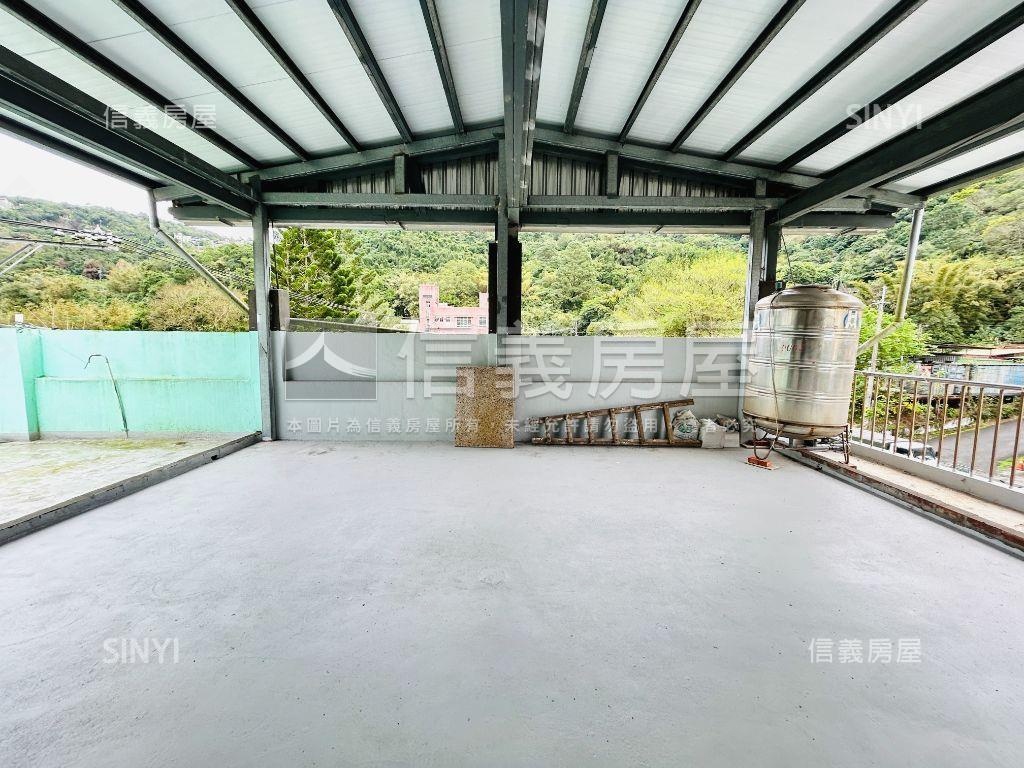 獨棟邊間優質大透天房屋室內格局與周邊環境