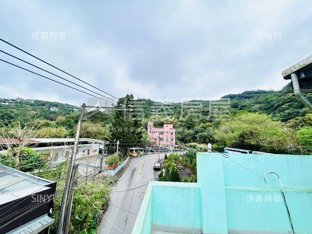 獨棟邊間優質大透天房屋室內格局與周邊環境