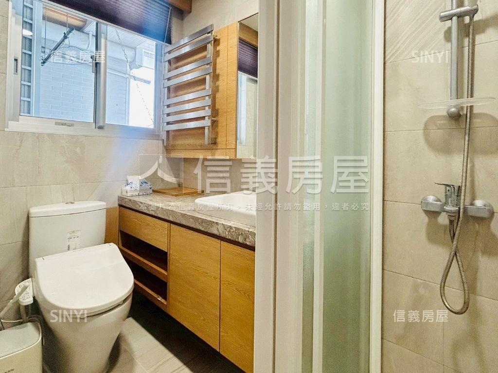 北區近成大質感２房車位房屋室內格局與周邊環境