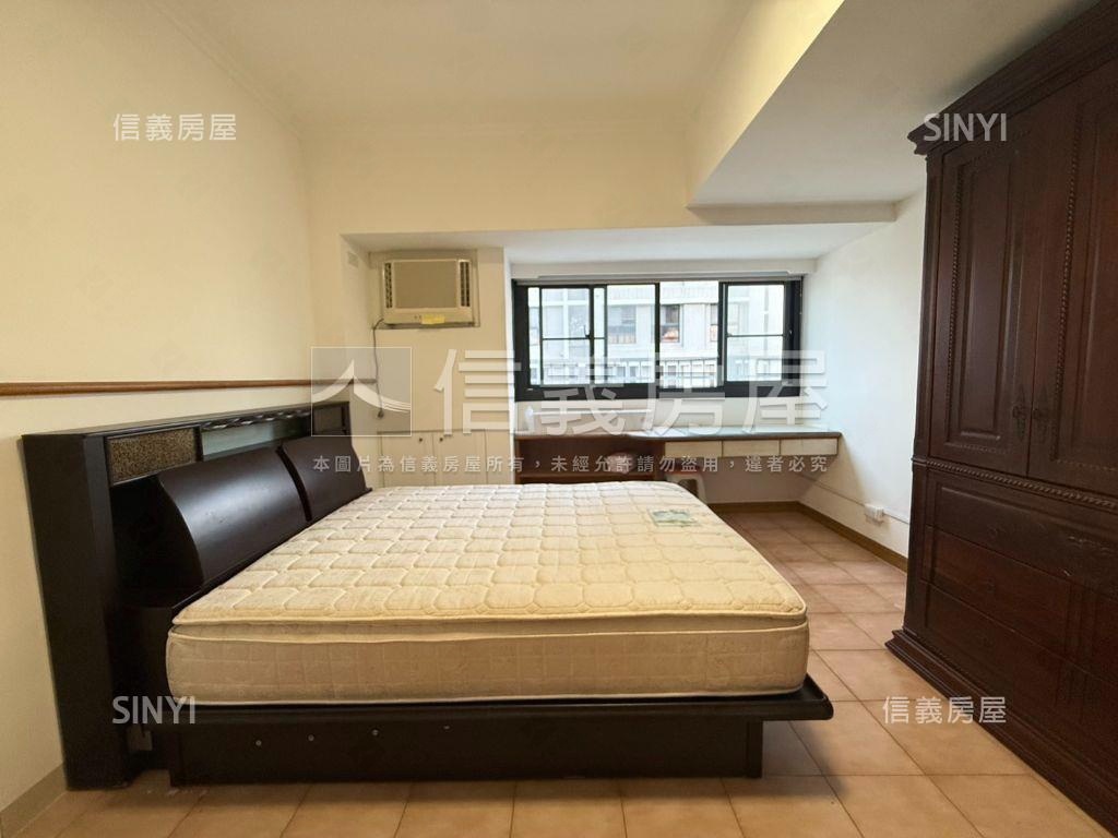 港灣海景三房平車房屋室內格局與周邊環境