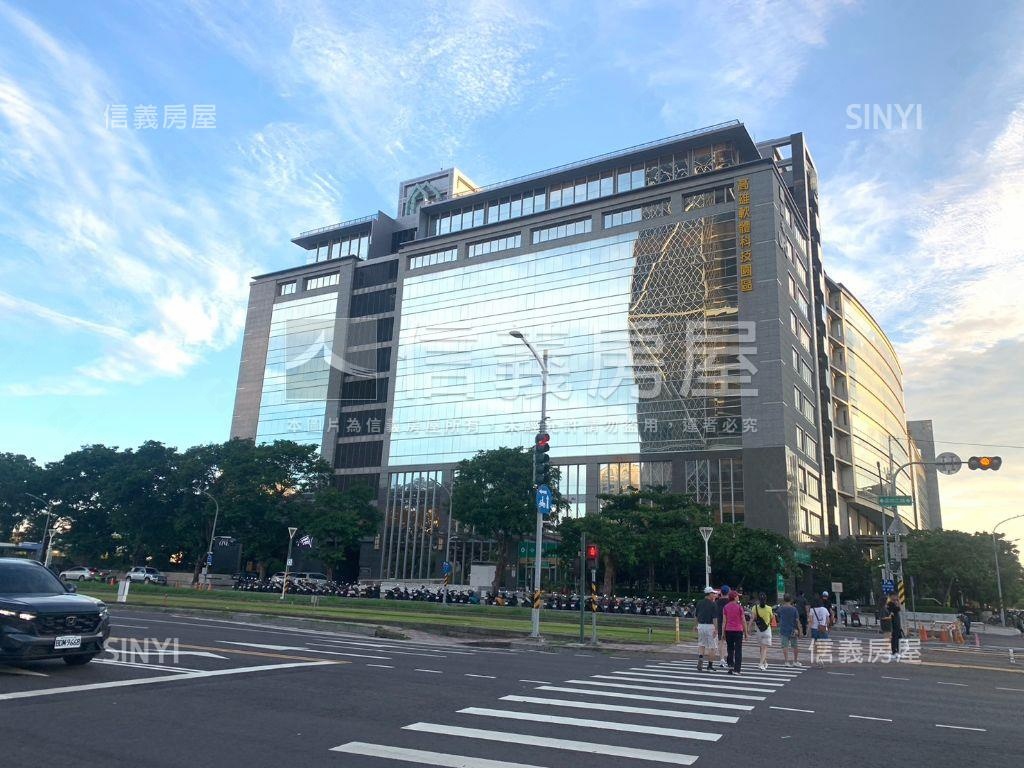 港灣海景三房平車房屋室內格局與周邊環境