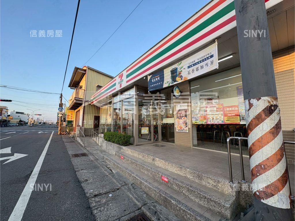 三登耘境｜次頂樓三房平車房屋室內格局與周邊環境