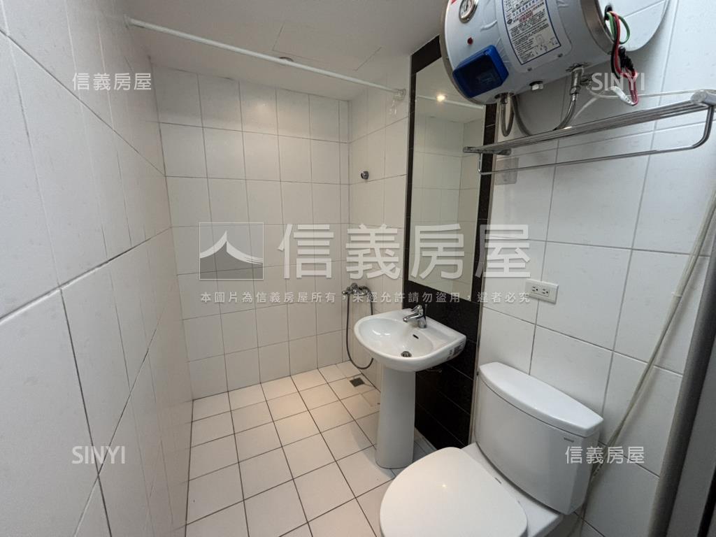 寶輝旁☆收租稀有四套房屋室內格局與周邊環境