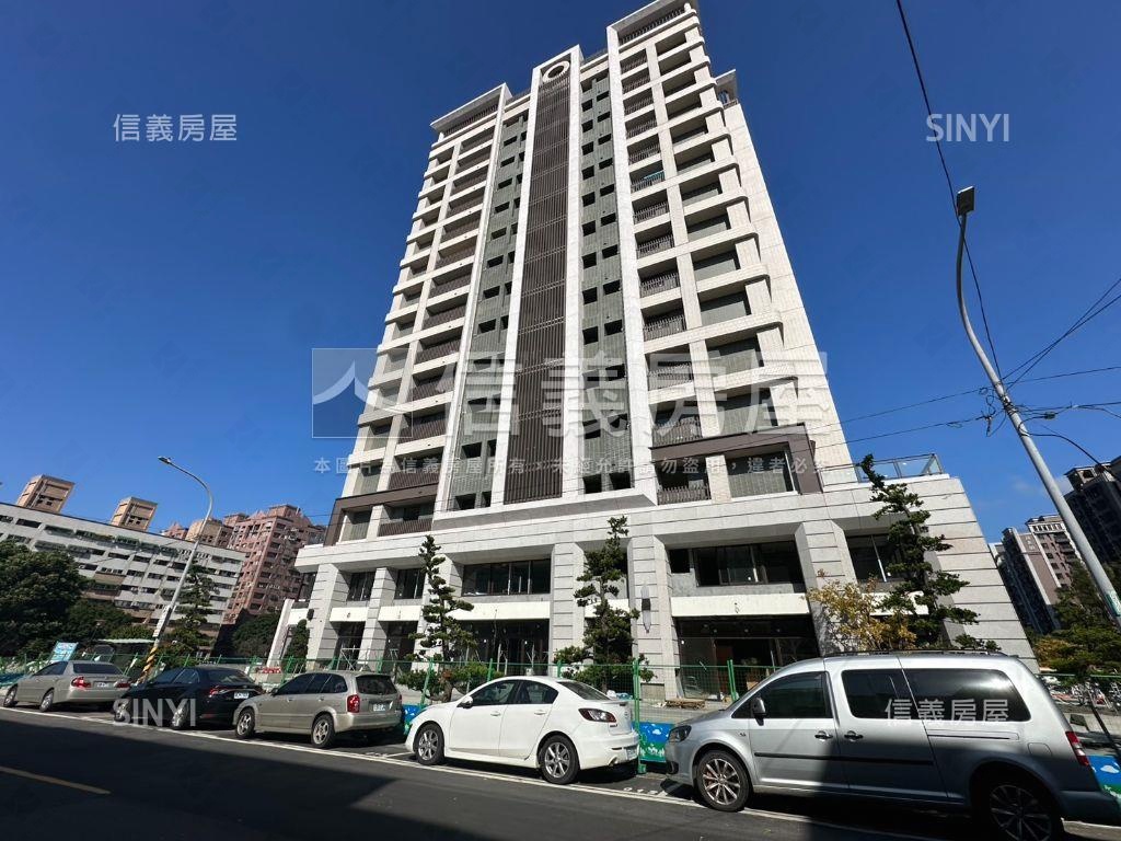 鼎藏學苑挑高店面房屋室內格局與周邊環境