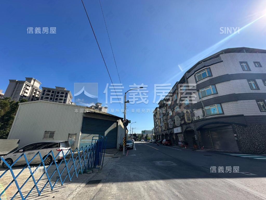 鼎藏學苑挑高店面房屋室內格局與周邊環境