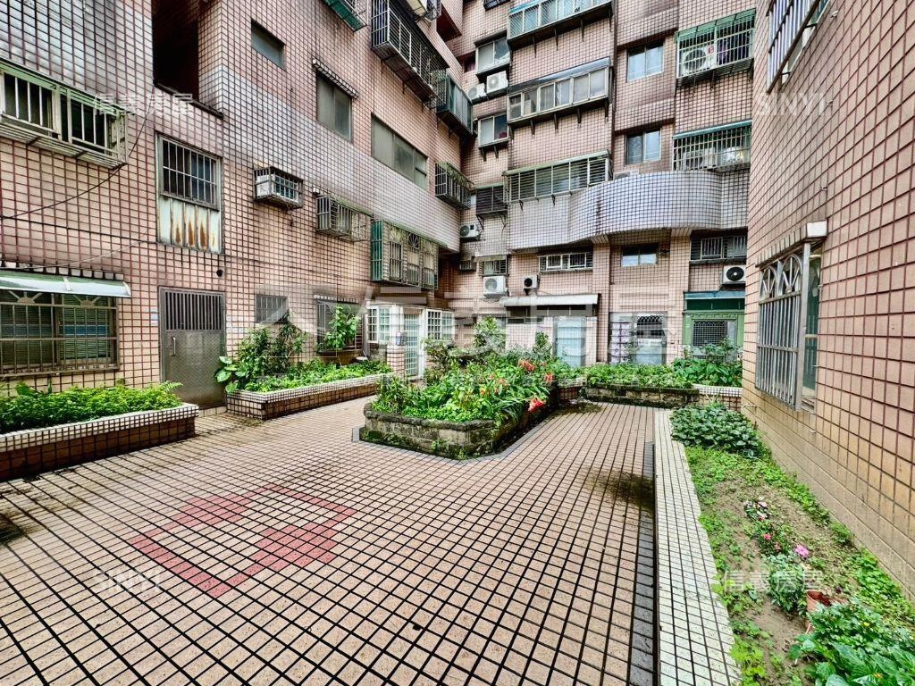 內壢華廈三房平面車位房屋室內格局與周邊環境