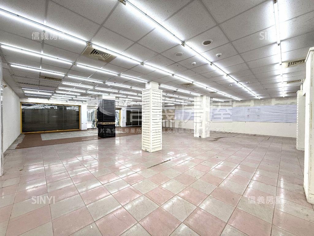 中正路店霸房屋室內格局與周邊環境