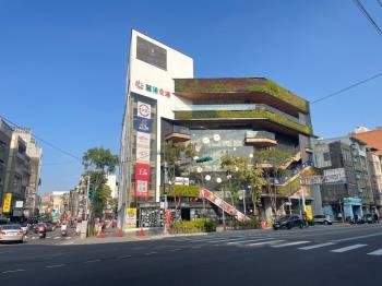 中正路店霸前後臨路