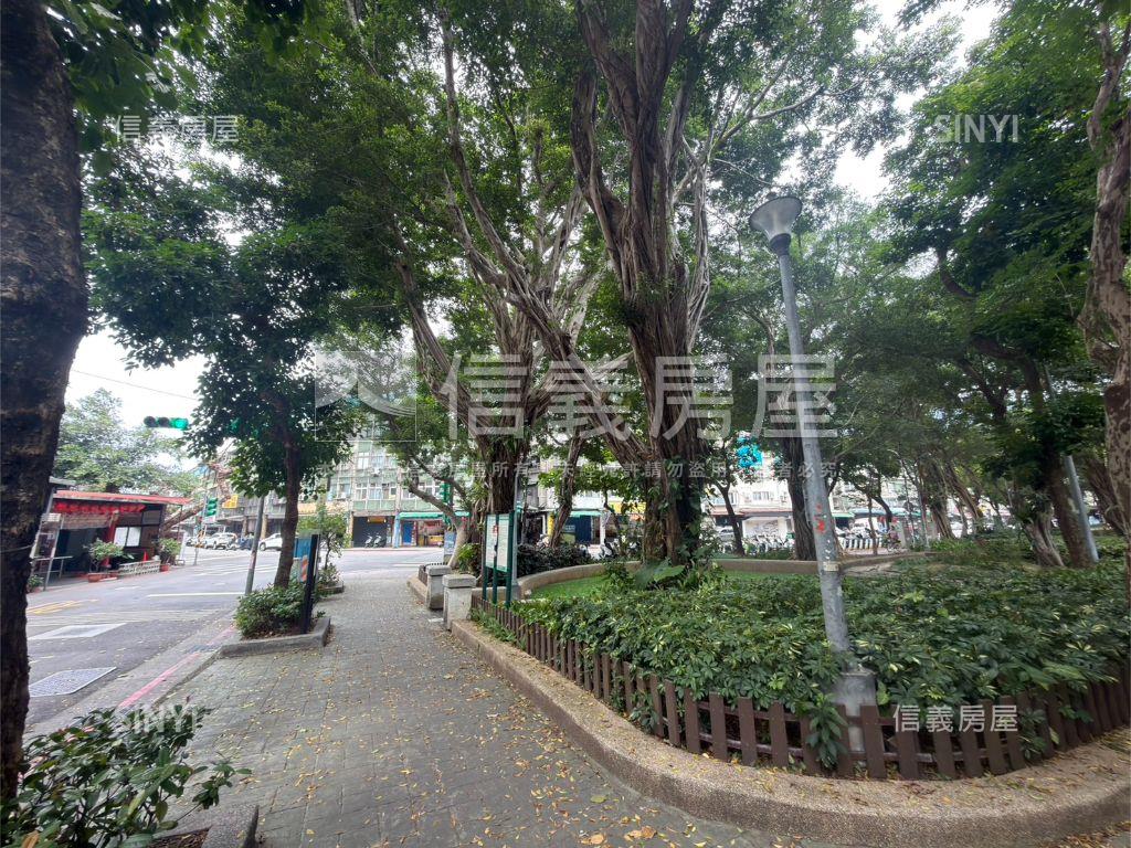 大松山三房公園美景成家房屋室內格局與周邊環境