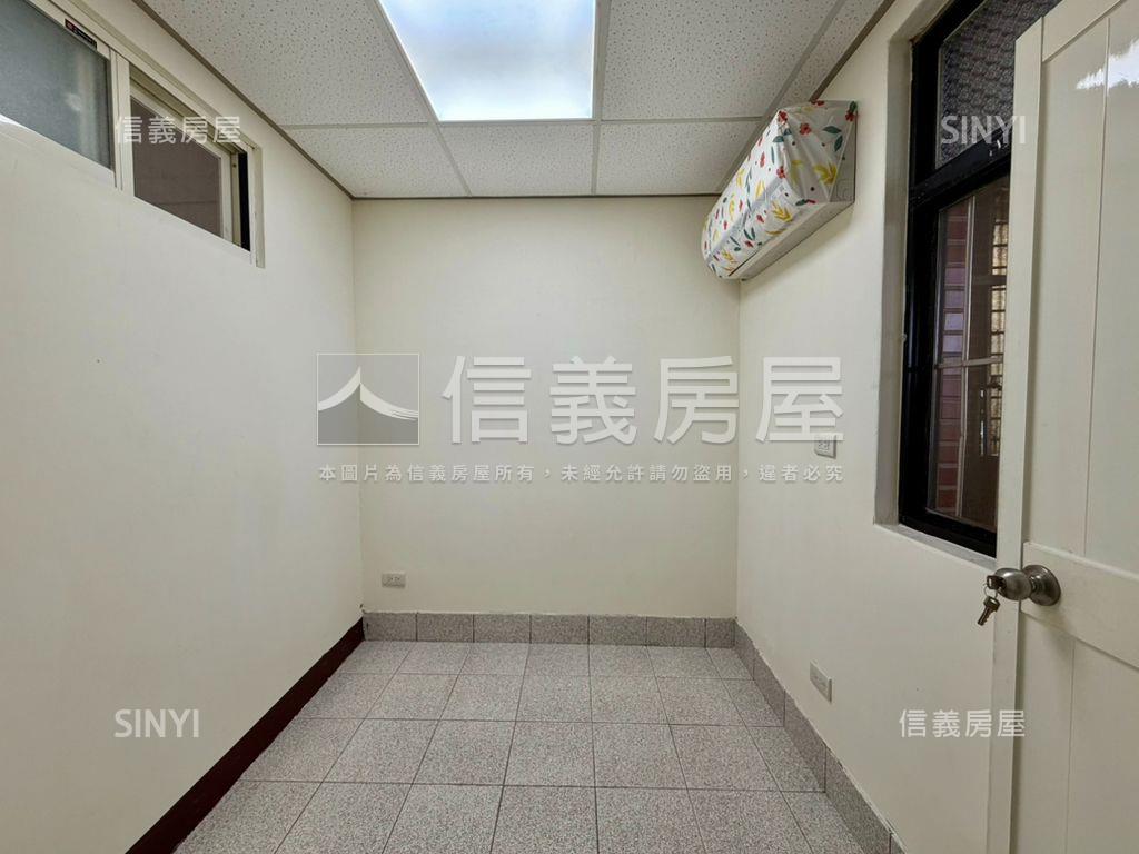面【南港公園】大空間房屋室內格局與周邊環境
