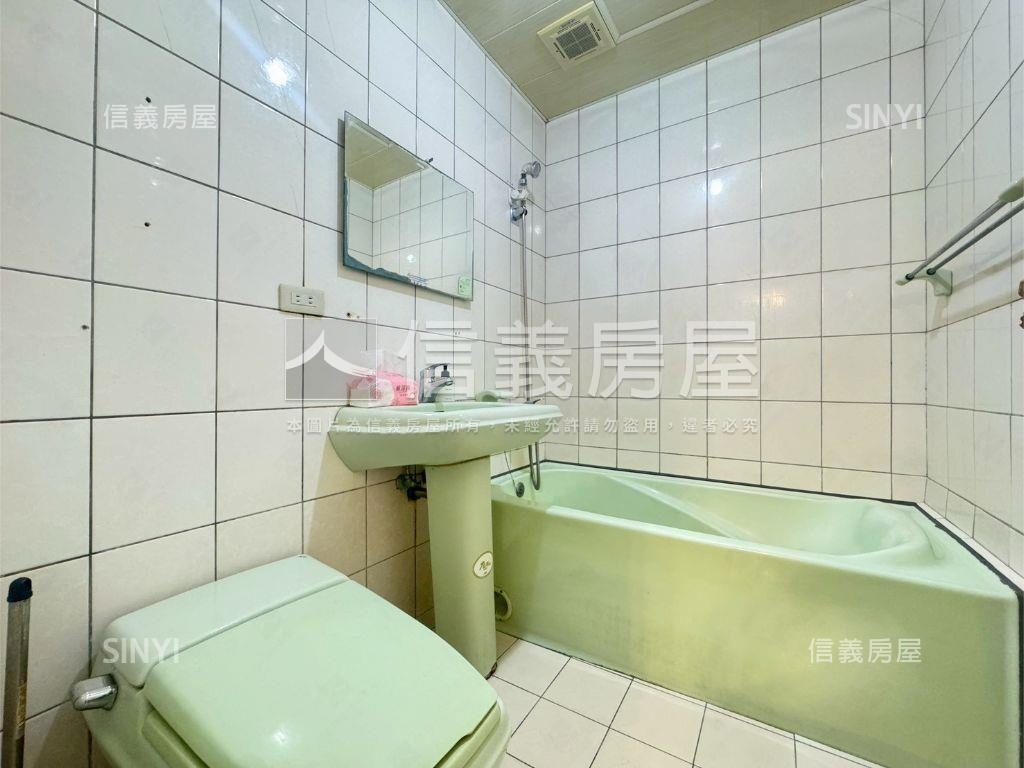 近車站方正三房房屋室內格局與周邊環境