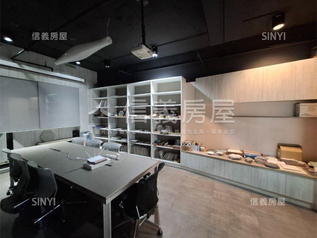 西區美裝潢商辦房屋室內格局與周邊環境