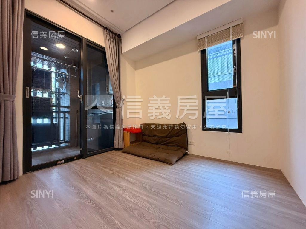 達麗晶漾稀有釋出兩房車位房屋室內格局與周邊環境