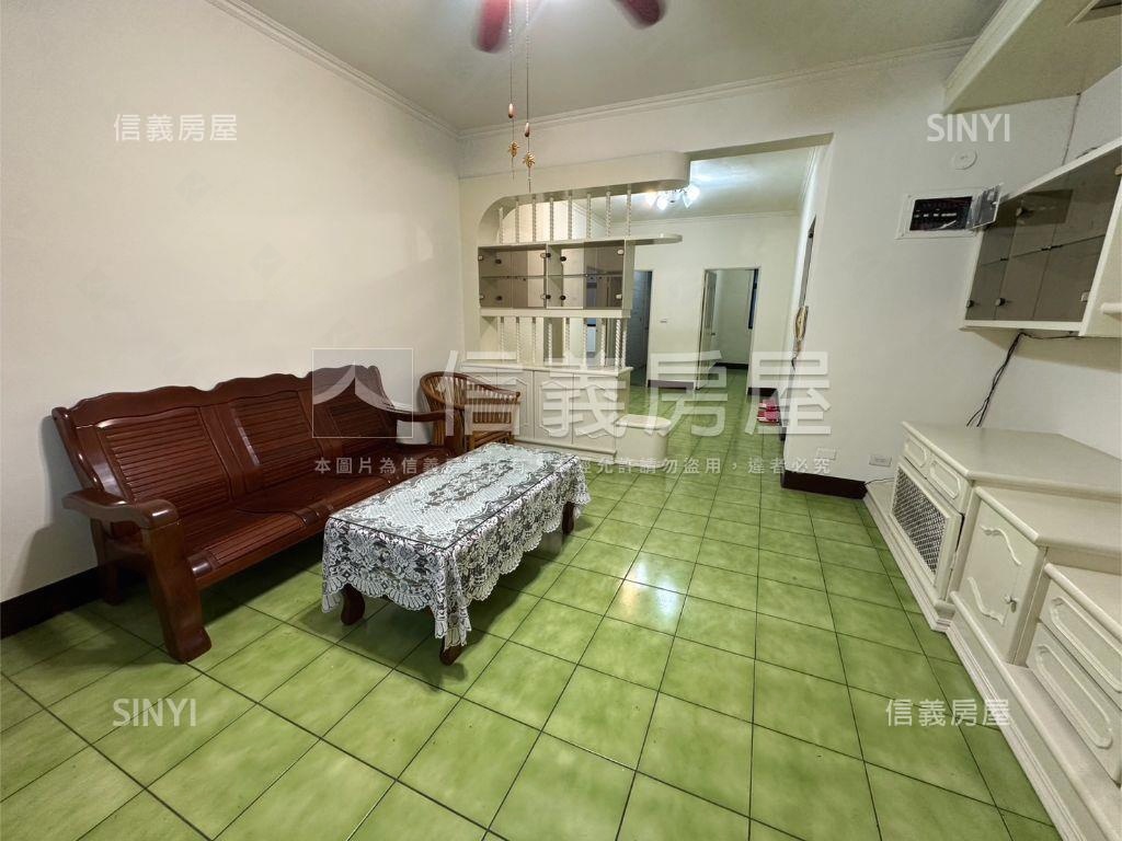 未來捷運方正美寓房屋室內格局與周邊環境
