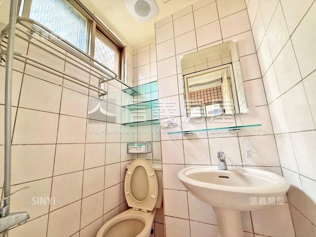 中科近榮總典雅裝潢店面房屋室內格局與周邊環境