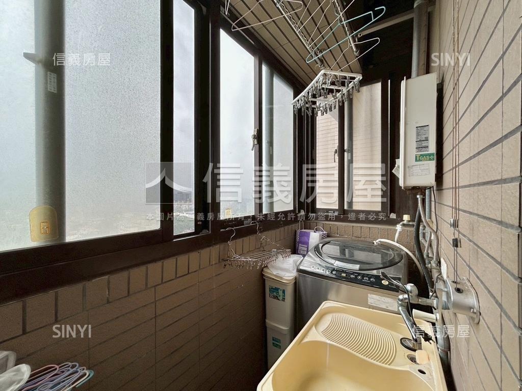 近台元視野兩房有平車房屋室內格局與周邊環境