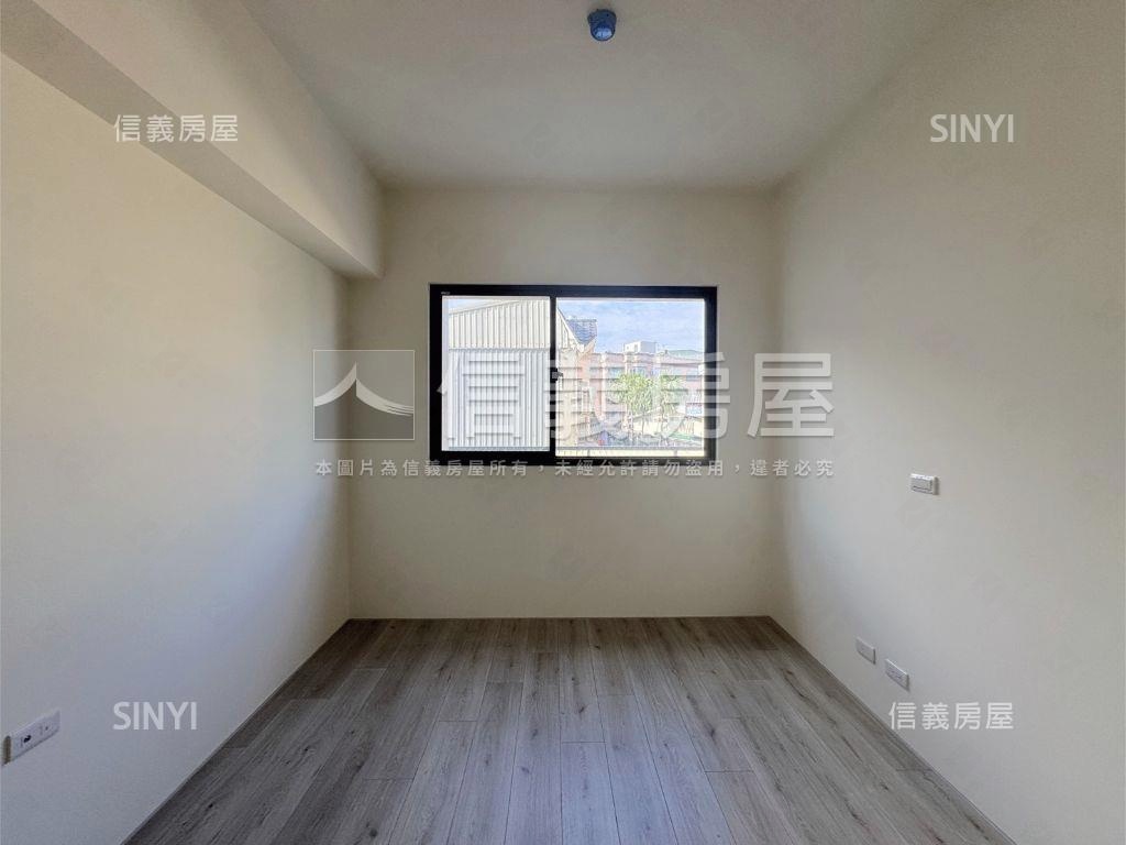地傑春天朝東北露臺戶房屋室內格局與周邊環境