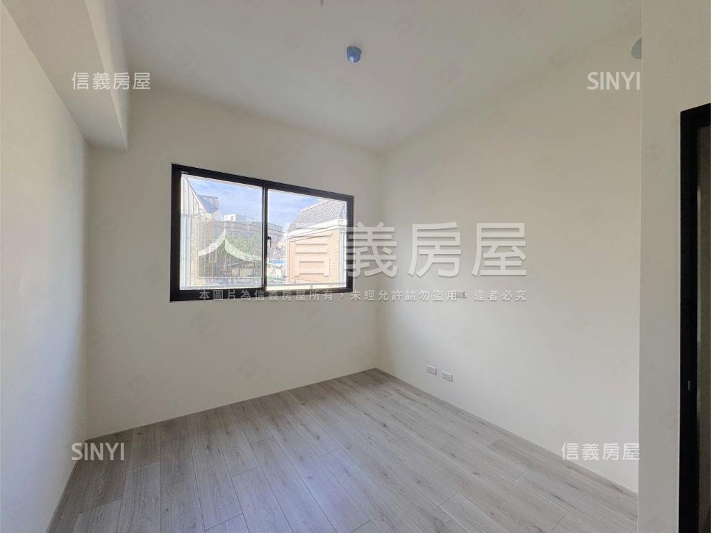 地傑春天朝東北露臺戶房屋室內格局與周邊環境