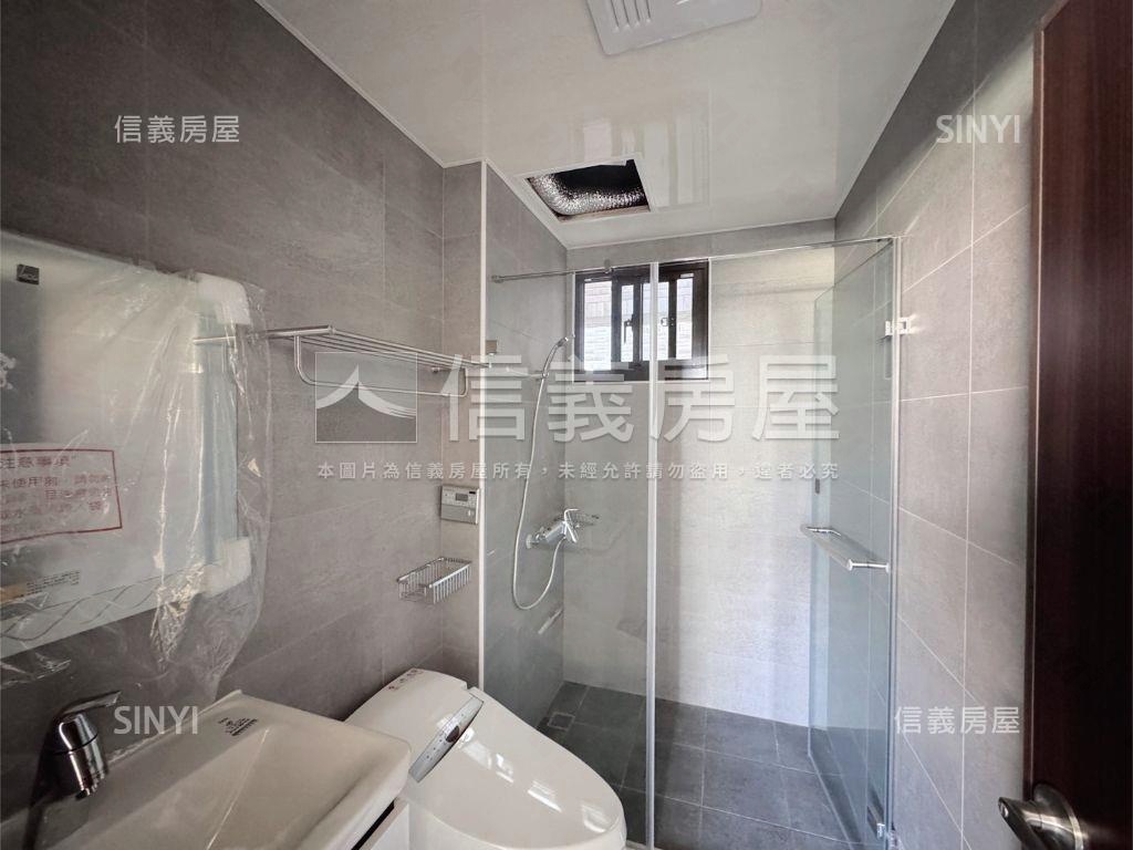 地傑春天朝東北露臺戶房屋室內格局與周邊環境