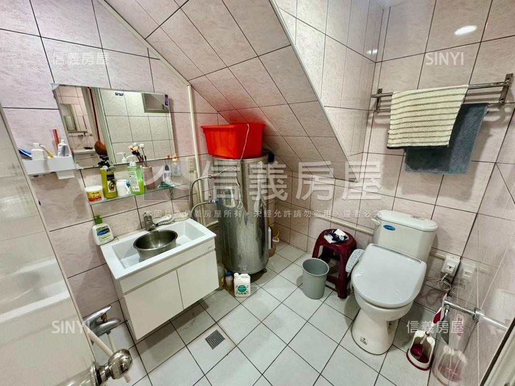 中科東海藝術街角間店面房屋室內格局與周邊環境