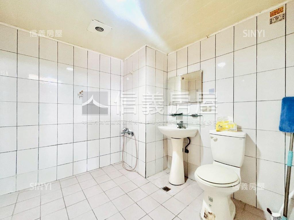 綏遠路電梯華廈美美四房房屋室內格局與周邊環境